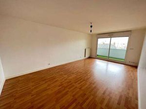 Location Appartement 3 pièces à Rennes Fougères (35000) : à louer 3 pièces / 70m² Rennes F