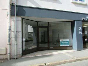 Location Bureaux et commerces à Concarneau (29900) : à louer / 74m² Concarneau