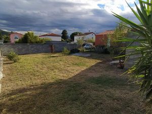 Terrain à batir 303m²