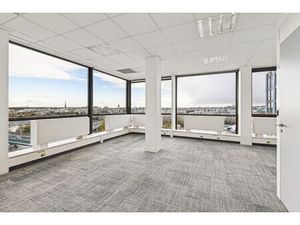 Location Local Professionnel 34m²