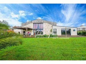 Vente Maison Piscine au Champ-Saint-Père (85540) : à vendre Piscine / 256m² Le Champ-Saint