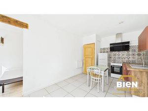 Location meublée appartement 1 pièce 29.78 m² à Bellegarde (30127)  500 €