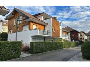 Appartement Pringy 95 m² T-4 à vendre  550 000 €