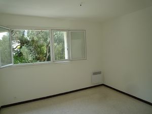 TOULON EST BAS FARON T4 Parking