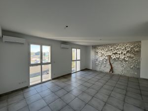 Bureaux - 46 m2 - Solliès-Pont