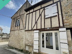 Charmante maison de ville au coeur d'ASTAFFORT