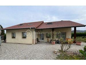 Maison de 141 38 m² à Culoz