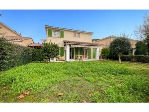 Maison Fréjus 99.01 m² T-5 à vendre  430 000 €