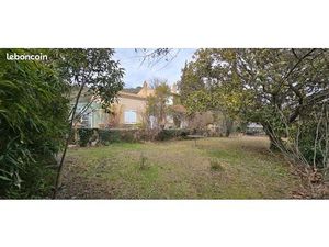 Villa de 140 m² sur terrain constructible de 2159 m²