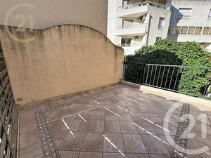 Appartement F6 à vendre - 6 pièces - 140 31 m2 - Cannes - 06 - PROVENCE-ALPES-COTE-D-AZUR