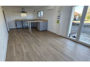 Location appartement  m² T-3 à Rivière-Saas-et-Gourby  807 €