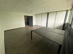 Bureau de 653m²
