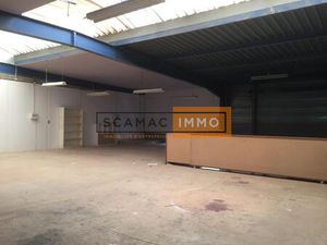 Local d'activités de 645m²