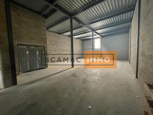 Local d'activités de 412m²