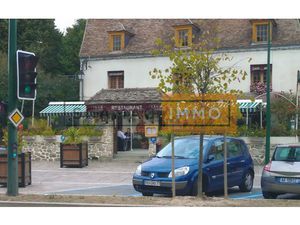 Locaux mixtes de 768m²