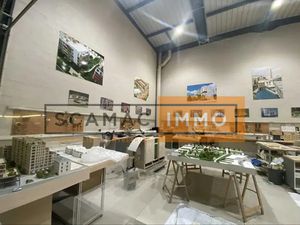 Local d'activités de 286m²