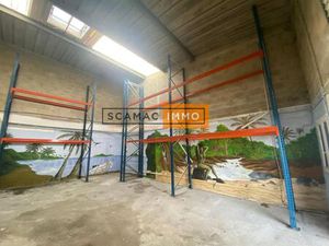 Entrepôt de 66m²