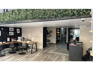 RARE - local commercial dans le centre ville de Nice très gr