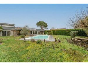 Maison de 5 pièces de 161 m² avec piscine située à Lanton