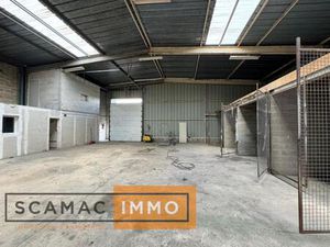 Local d'activités de 500m²