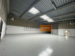 Local d'activités de 474m²