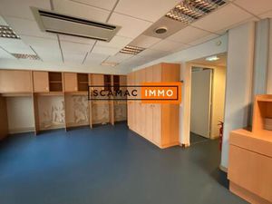 Local commercial de 254m²