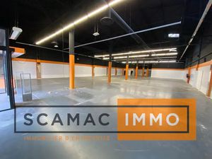 Local commercial de 840m²