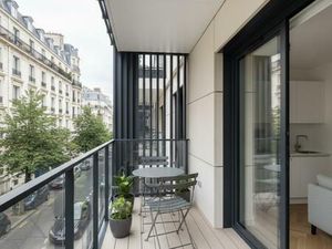 APPARTEMENT TYPE LOFT avec BALCON et PARKING à SAINT-OUEN – SECTEUR MAIRIE