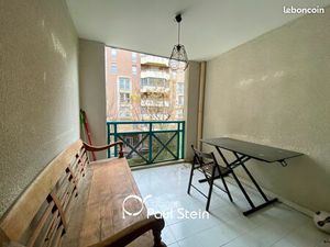 Studio 1 pièce 31 m²