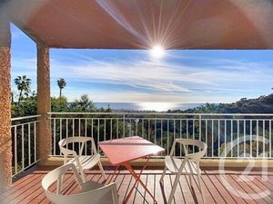 Appartement F3 à louer - 3 pièces - 82 m2 - Le Golfe Juan - 06 - PROVENCE-ALPES-COTE-D-AZU