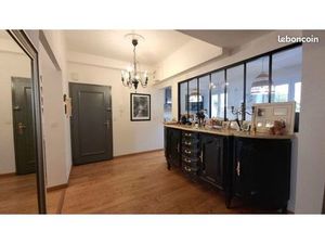 Beau T3 proche centre ville (bd poincaré)