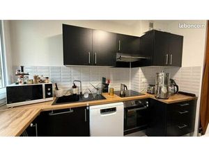 Loc appartement climatisé -73m2 - balcon - parking