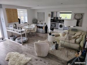 Maison à louer Gergovie