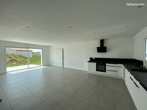 Maison T4 récente de plain pied