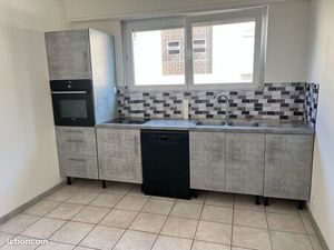 Appartiennent F3 Kinger