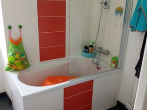 MAISON de bourg avec jardin