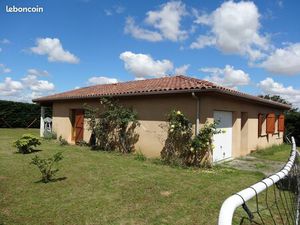 Maison T4 92M2 terrain 900M2 Garage LOMBEZ GERS