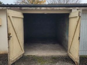 Garage à louer