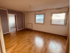 Appartement rénové avec vue