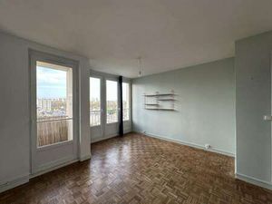 Vente Appartement 3 pièces à Rennes Bourg L'evêque (35000) : à vendre 3 pièces / 56m² Renn