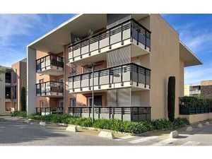 Appartement Roquebrune-sur-Argens 58.22 m² T-3 à vendre  260 000 €