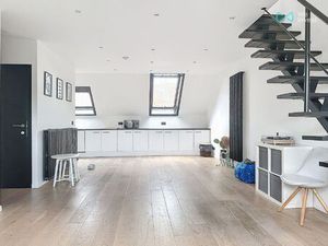 Duplex à louer à Avenue Adolphe Buyl 9 Ixelles (VBD62648)