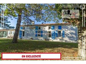 Vente Maison Piscine à Mouzeuil-Saint-Martin (85370) : à vendre Piscine / 221m² Mouzeuil-S