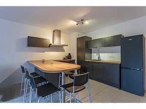 Appartement T4 récent avec terrasse  jardinet et parking en sous-sol
