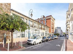 Appartement DUPLEX Montrouge 2 pièces 32.15 m2