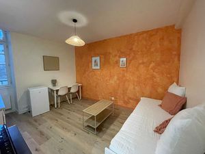 Location appartement 1 pièce  17.75m²  Fontenay