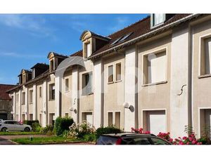 Location appartement  m² T-2 à Moussy-le-Vieux  639 €