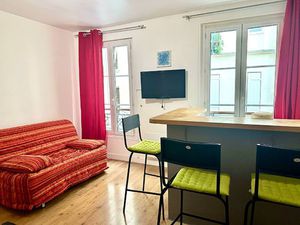 STUDIO MEUBLE - 21 56m2 - Rue des Poissonniers - 18E