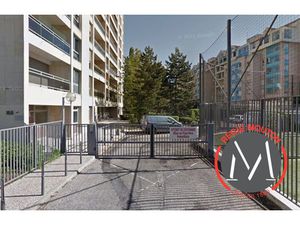 172 BOULEVARD DE LA CROIX ROUSSE