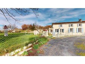 Maison en pierre avec grand terrain constructible – ARCHINGEAY (17380)